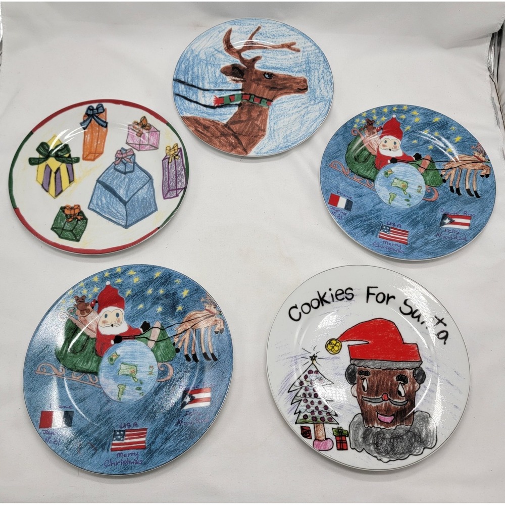 Christmas Village Kid's Collection Set of 5 Decorative Plates Santa Reindeer